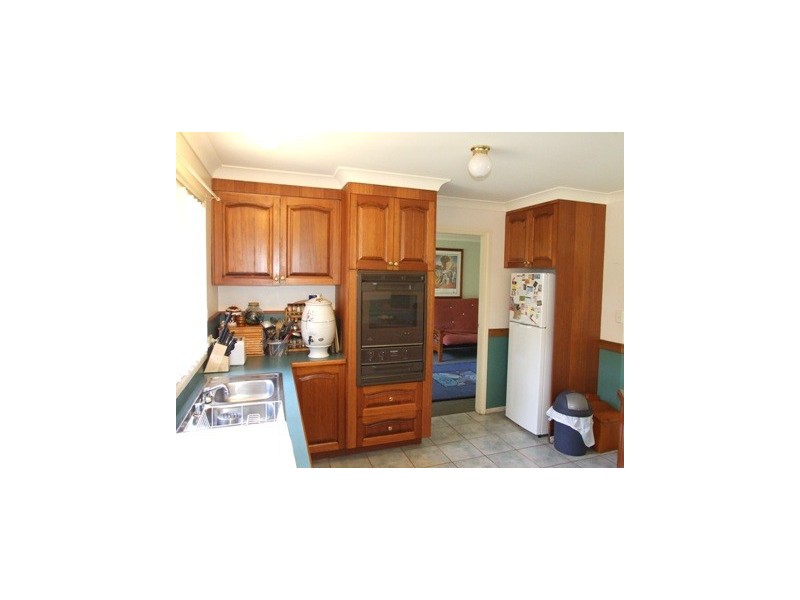1 Glenburnie Close, Parkes NSW 2870
