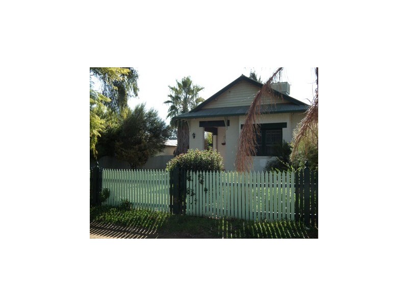 50 Mitchell Street, Parkes NSW 2870