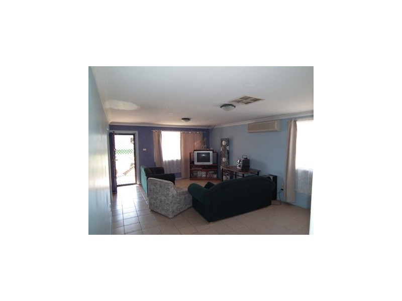 50 Mitchell Street, Parkes NSW 2870