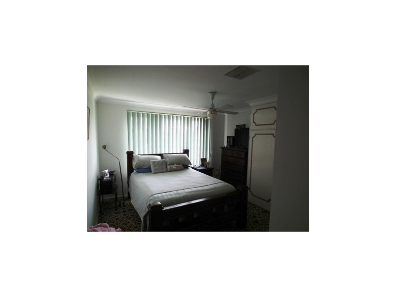 19 Carrington Street, Parkes NSW 2870