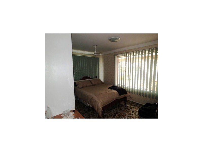 19 Carrington Street, Parkes NSW 2870