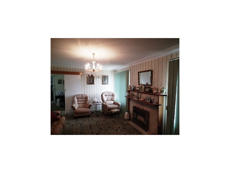 19 Carrington Street, Parkes NSW 2870