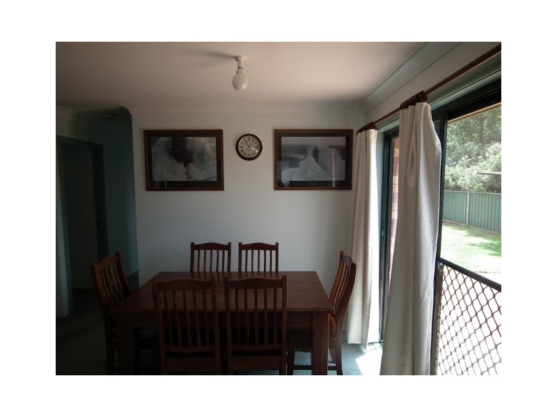 70 Brolgan Rd, Parkes NSW 2870