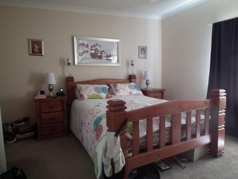 68 Military Road, Parkes NSW 2870