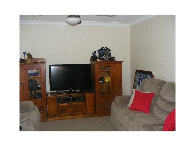 41 Best Street, Parkes NSW 2870