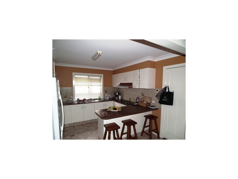 30 May Street, Parkes NSW 2870