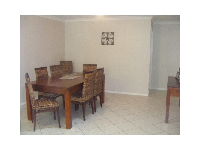 11A Barton Street, Parkes NSW 2870