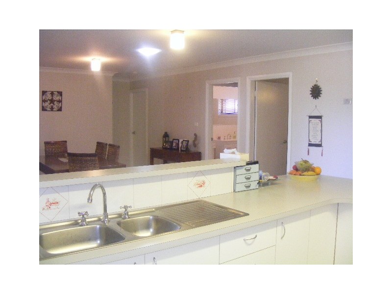 11A Barton Street, Parkes NSW 2870