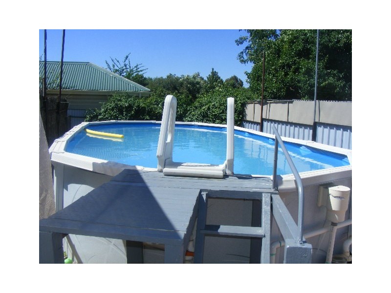 11 Keast Street, Parkes NSW 2870