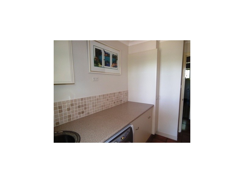 28 Pine Road, Parkes NSW 2870