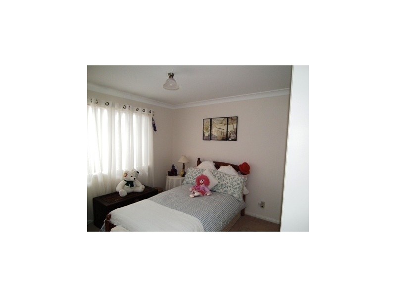 4 Hazelbank Aveune, Parkes NSW 2870