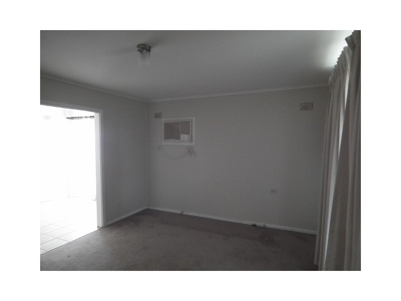 20 Wattle Street, Parkes NSW 2870