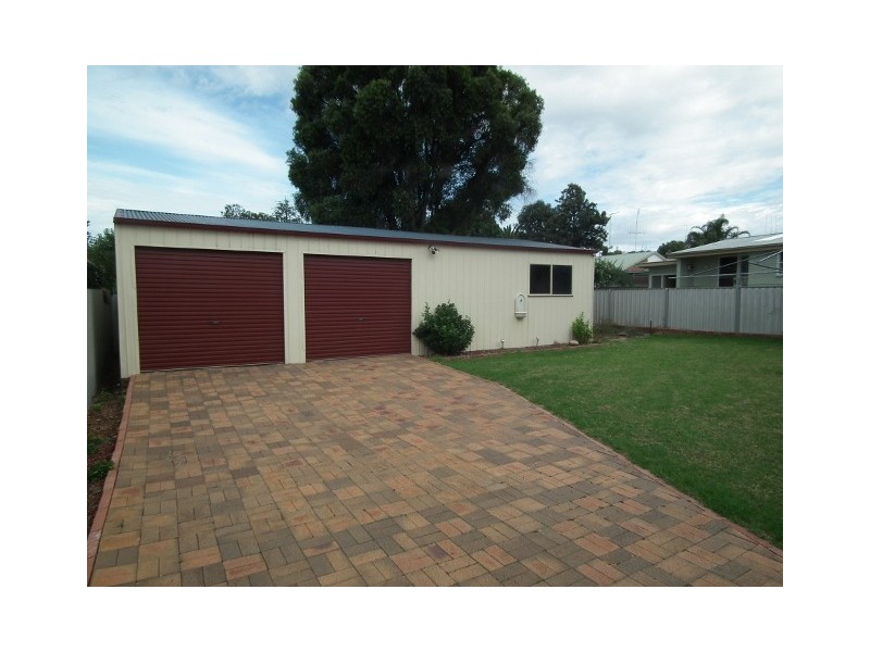 20 Wattle Street, Parkes NSW 2870