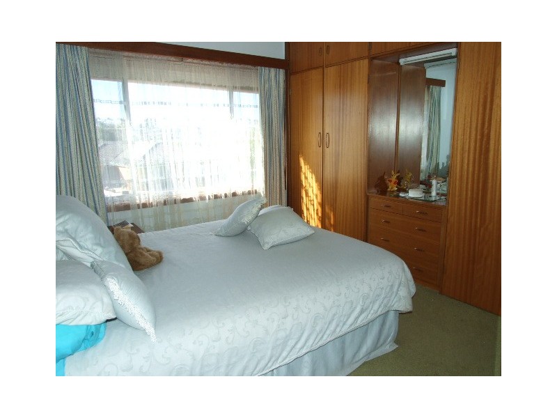 4 Lorger St, Parkes NSW 2870