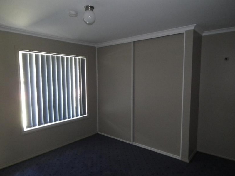 1 Danilenko Street, Parkes NSW 2870