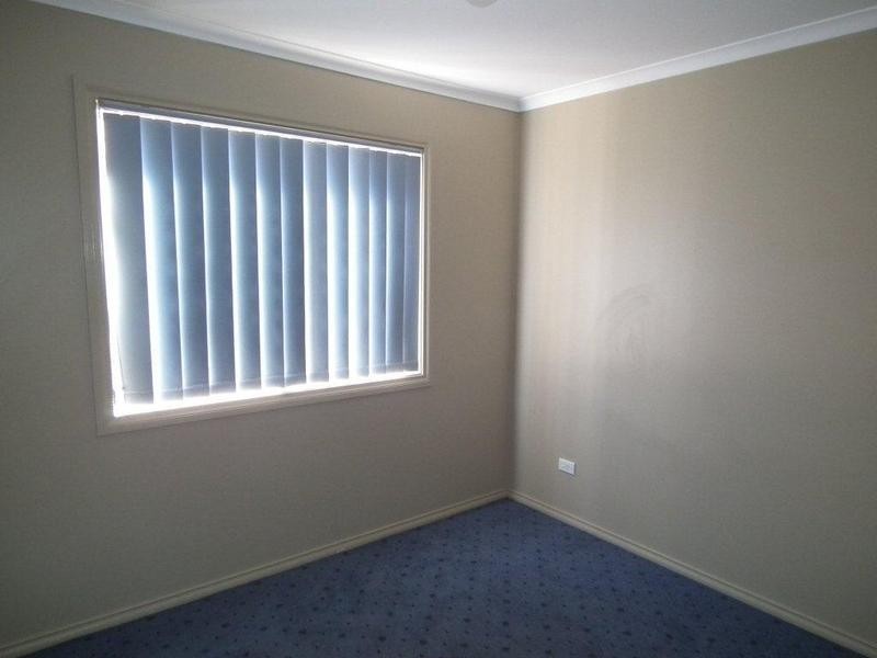 1 Danilenko Street, Parkes NSW 2870