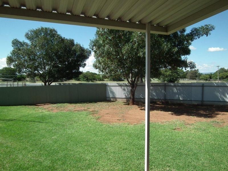 1 Danilenko Street, Parkes NSW 2870
