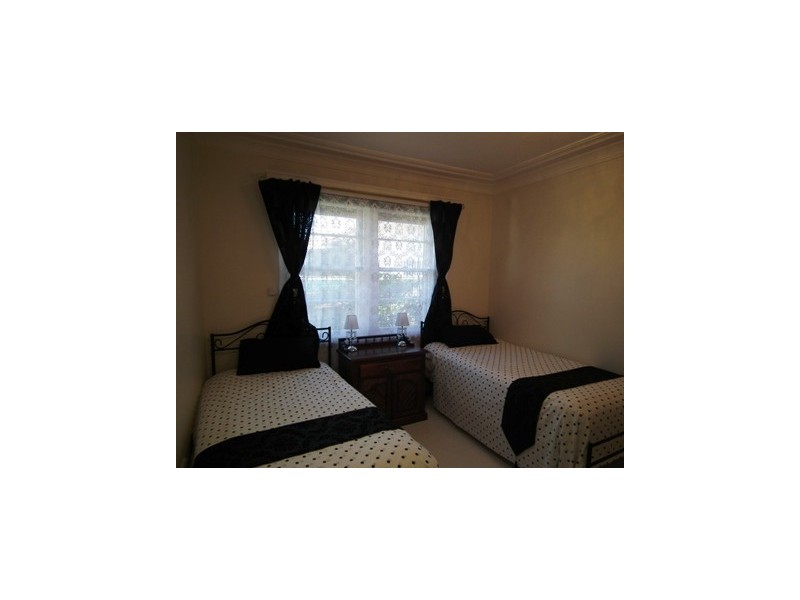 3 Rose, Parkes NSW 2870