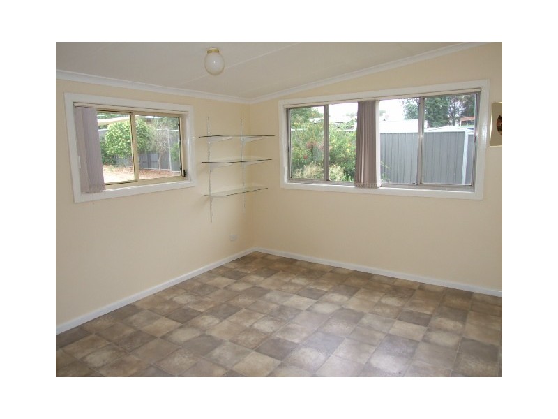 6 Thornbury Street, Parkes ACT 2600