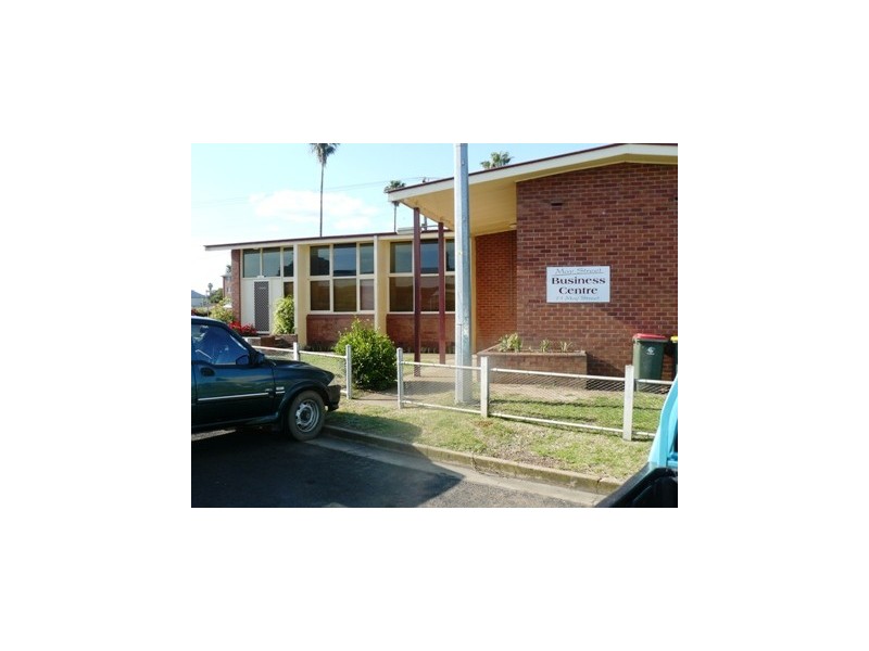 71 May Street, Parkes NSW 2870