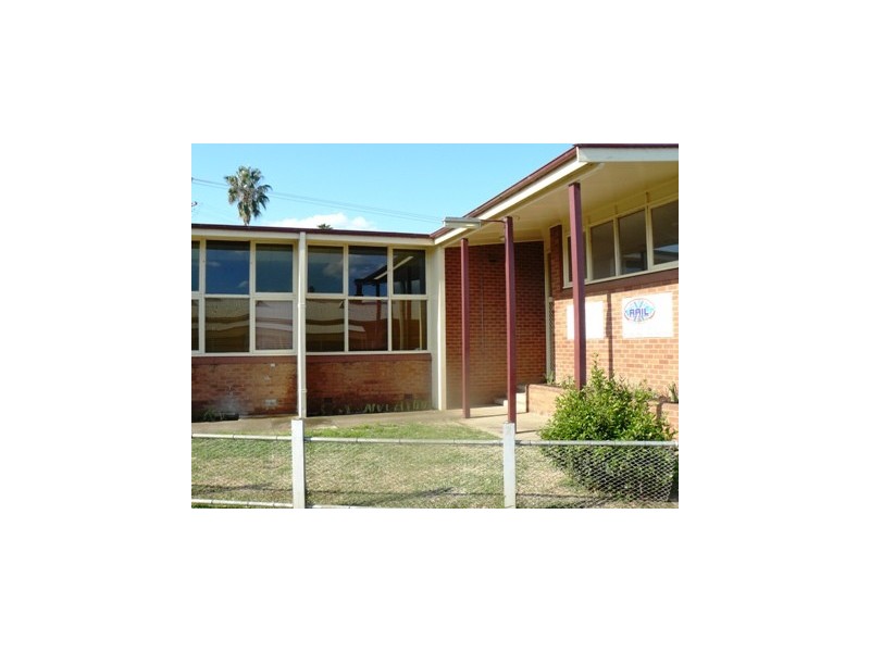 71 May Street, Parkes NSW 2870