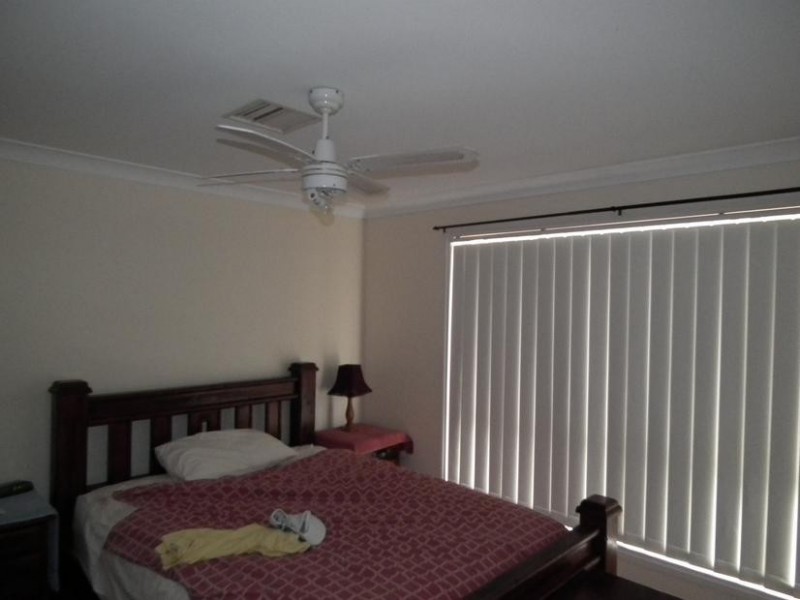 8 Noonan, Parkes NSW 2870