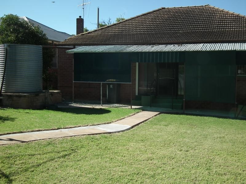 12 Bollinger, Parkes NSW 2870