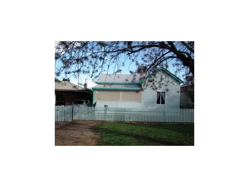 55 Cecile, Parkes NSW 2870