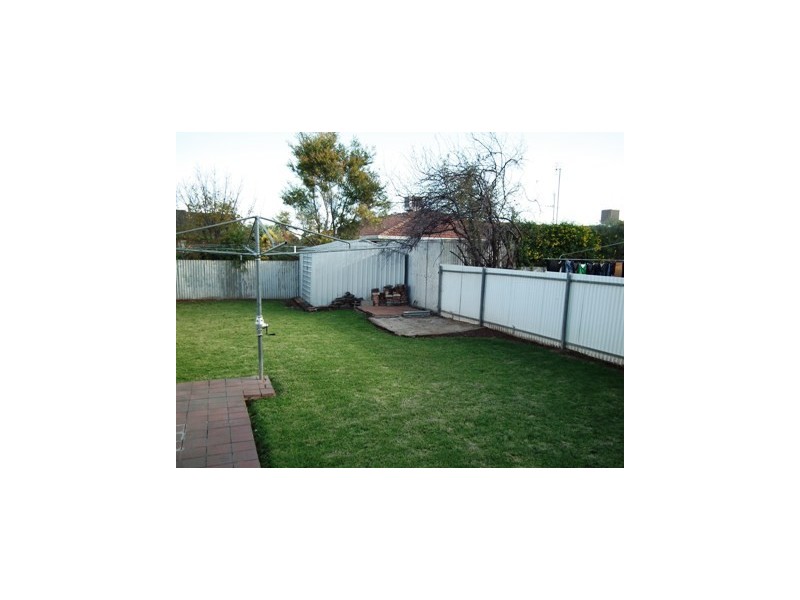 55 Cecile, Parkes NSW 2870