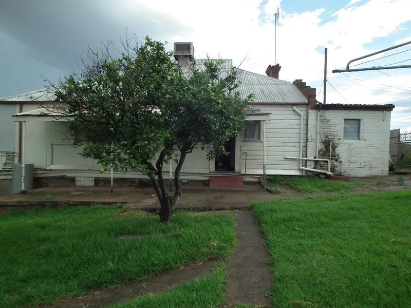 13 Bushman, Parkes NSW 2870