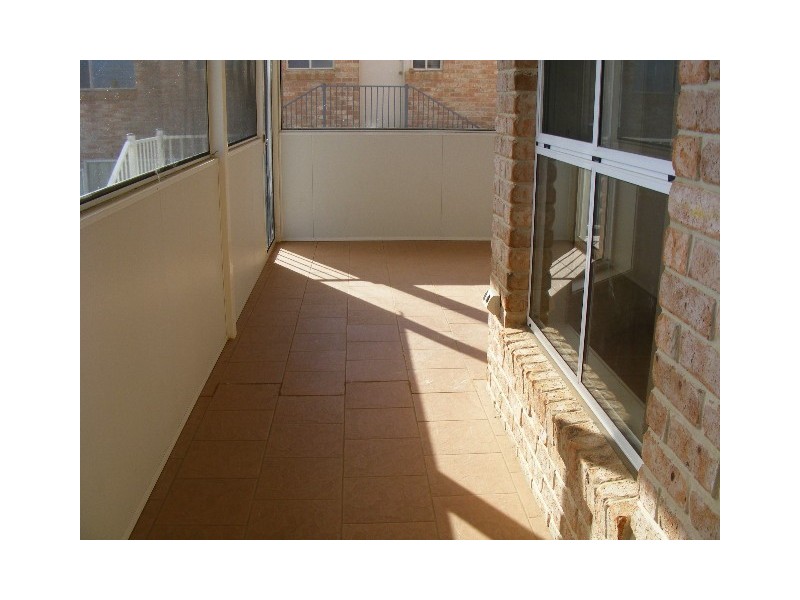 8 Glenburnie Close, Parkes NSW 2870