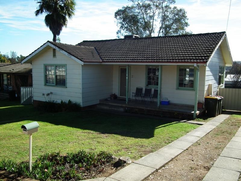 28 Callaghan Street, Parkes NSW 2870