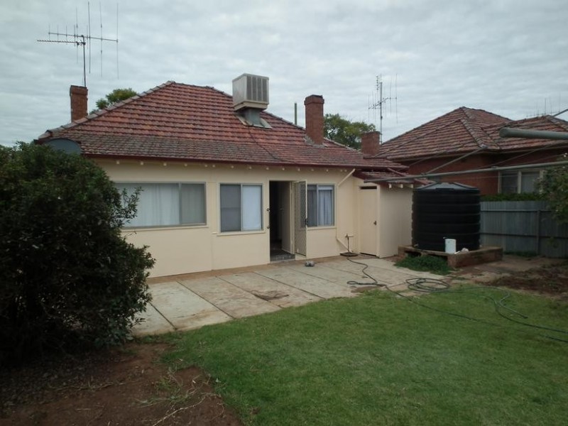 66 Mitchell Street, Parkes NSW 2870