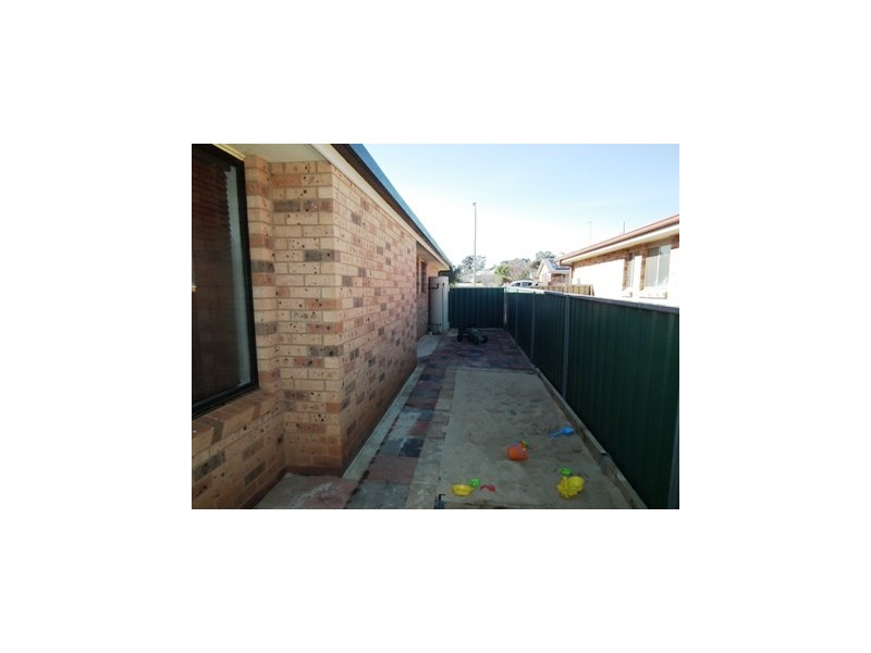 32 Paterson Street, Parkes NSW 2870