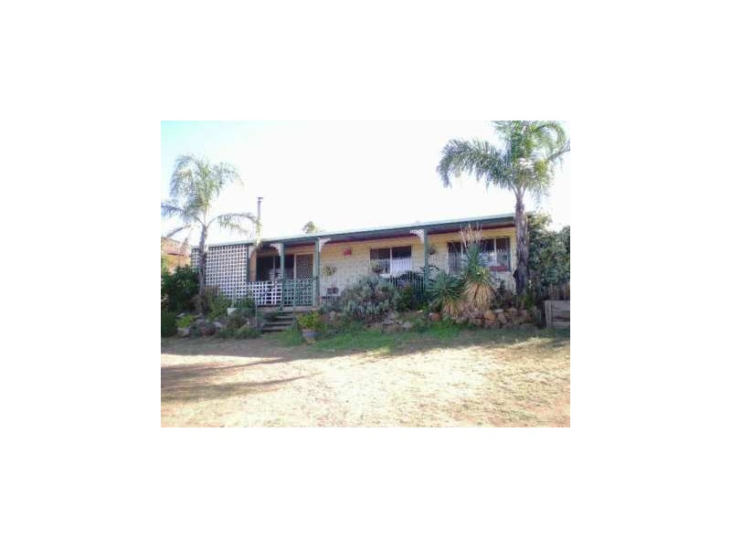 16-20 Howard, Parkes NSW 2870