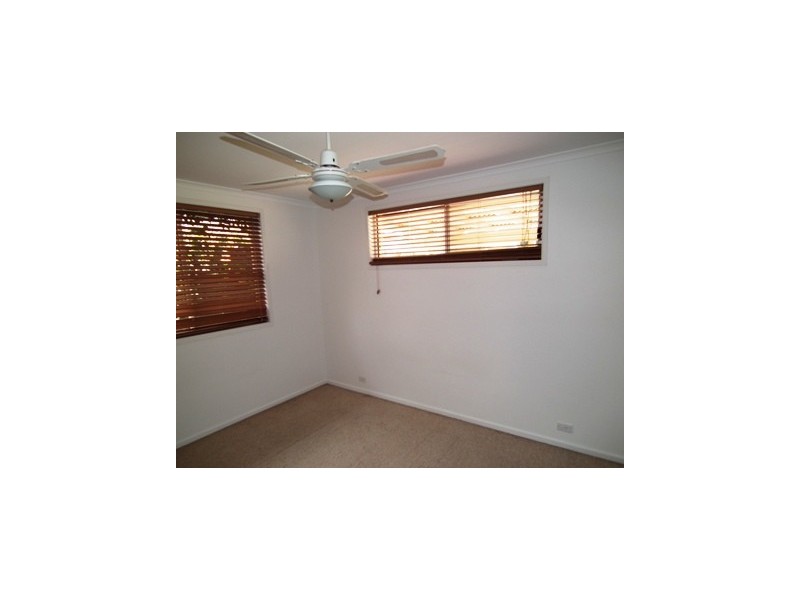 6 Guillan Place, Parkes NSW 2870