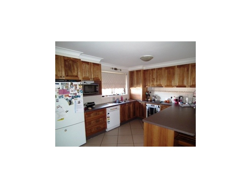 10 Werona Place, Parkes NSW 2870