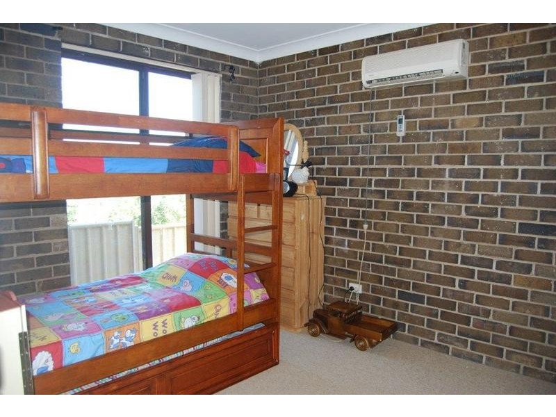 45 Barton Street, Parkes NSW 2870