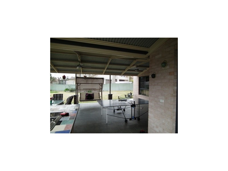 14 Glengowrie Close, Parkes NSW 2870