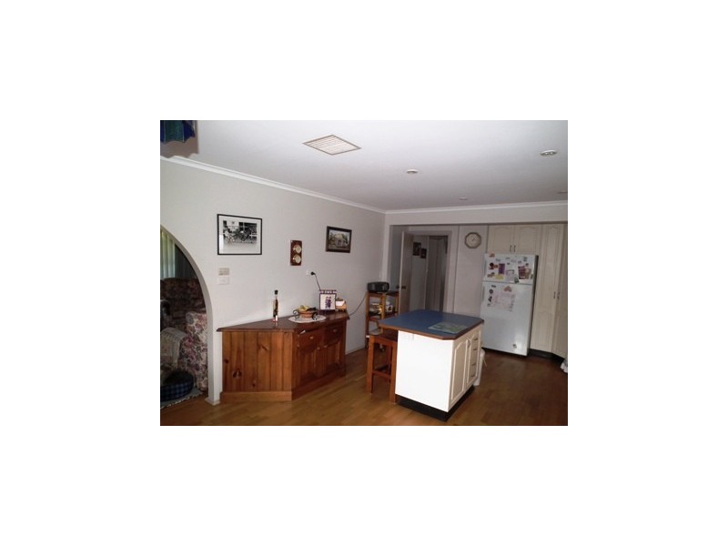 260 Nash Street, Parkes NSW 2870