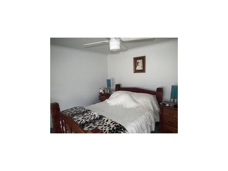 260 Nash Street, Parkes NSW 2870