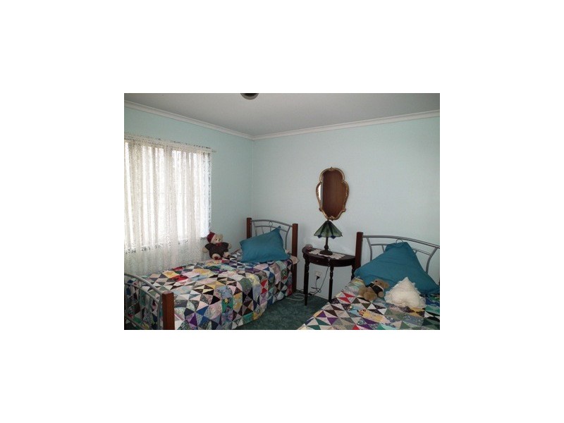 260 Nash Street, Parkes NSW 2870