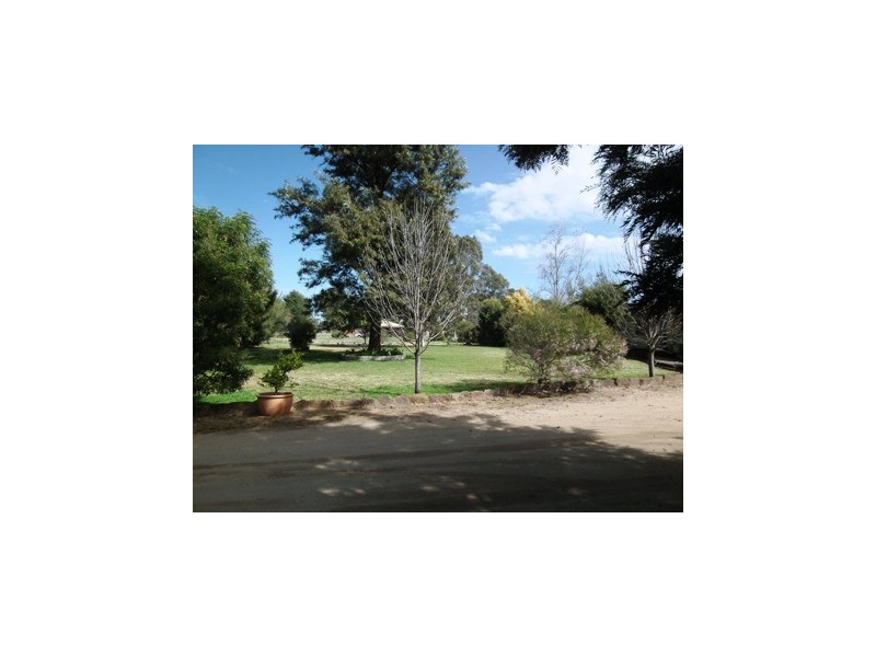 260 Nash Street, Parkes NSW 2870