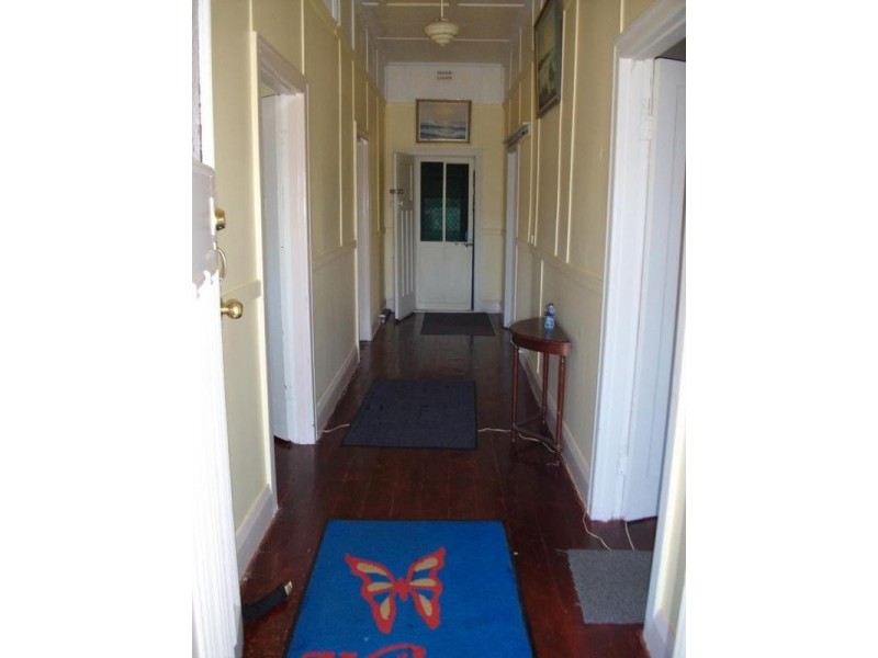 17 Kitchener Street, Tullamore NSW 2874