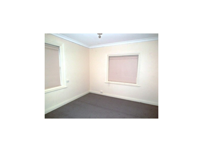 6 Forster Street, Parkes NSW 2870