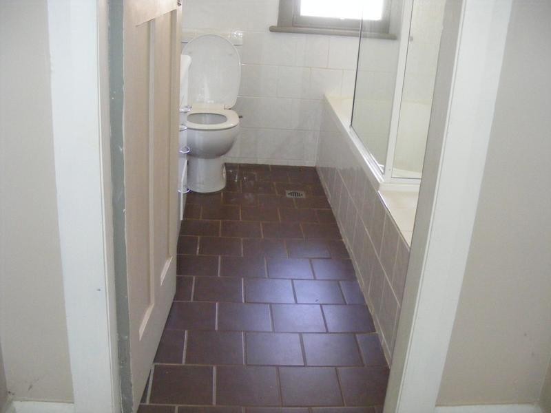 24 Elizabeth Street, Parkes NSW 2870