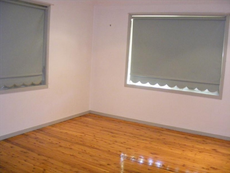 11a Coleman Street, Parkes NSW 2870