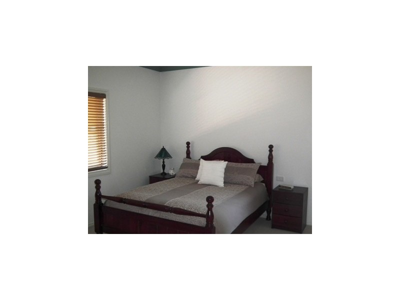 7-9 Cooke Street, Parkes NSW 2870