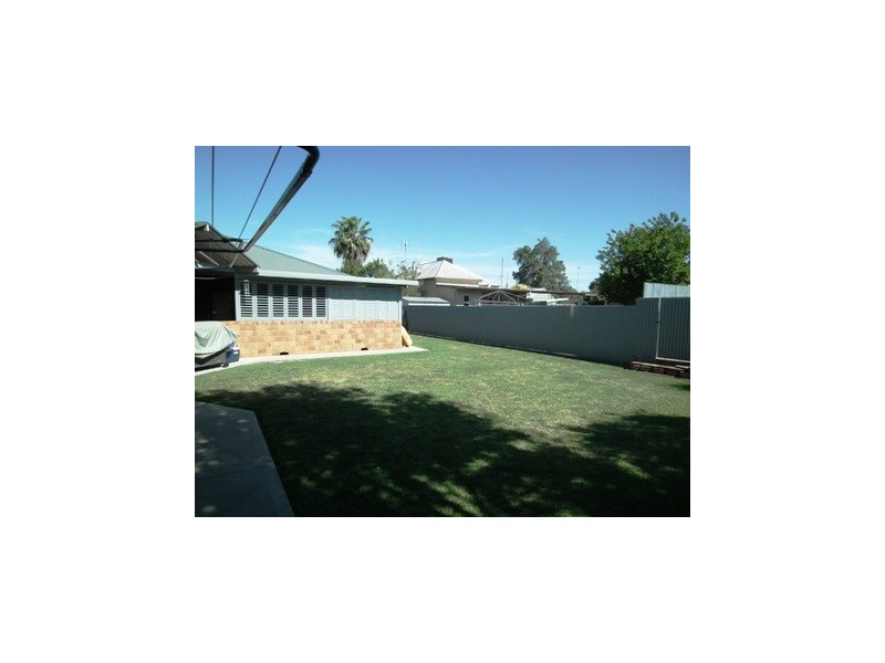 7-9 Cooke Street, Parkes NSW 2870