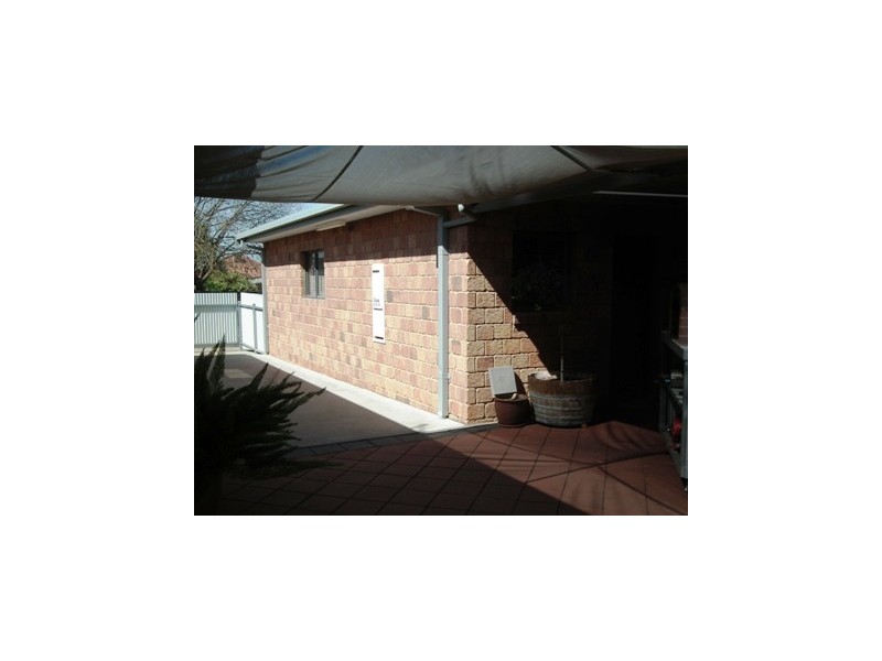 7-9 Cooke Street, Parkes NSW 2870